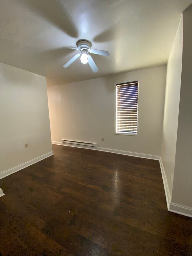 Photo - 527 Oldham St Unidad 527 Oldham Street