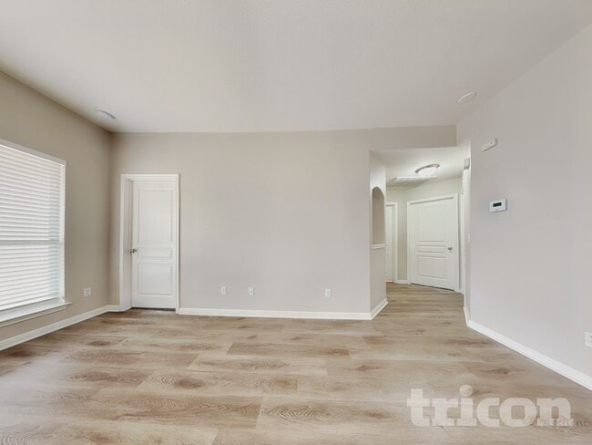 Photo - 2164 Bentwood Dr