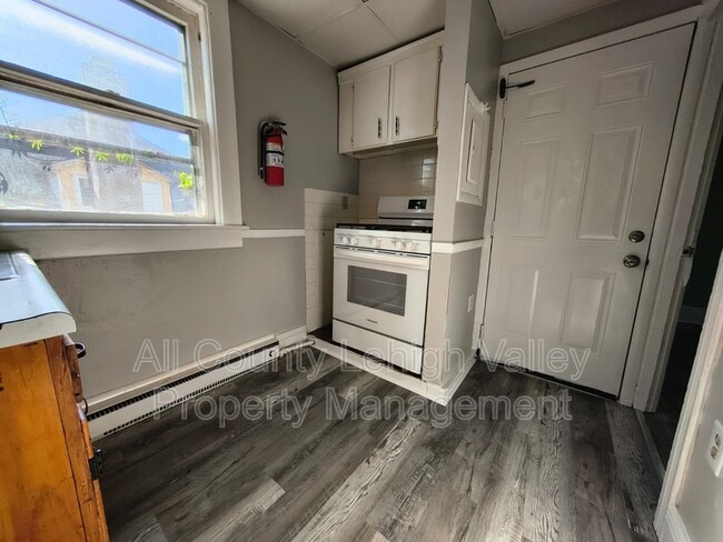 Photo - 1301 Washington St
