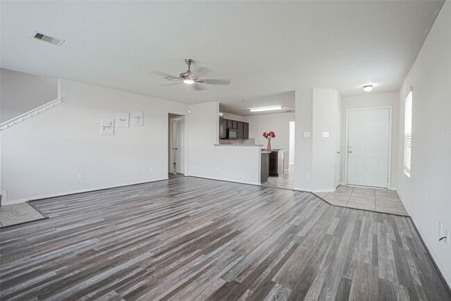 Photo - 3050 Thicket Path Way