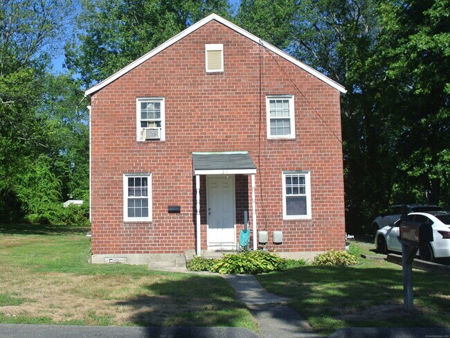 Building Photo - 26 Garden Dr Rental