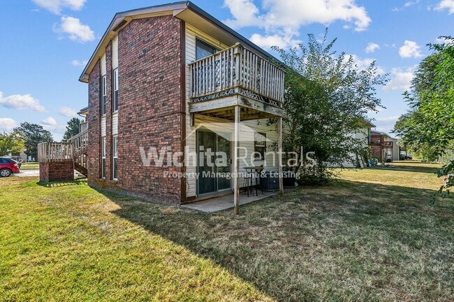 Photo - 223 N Brunswick St Unit #2