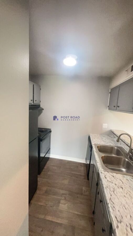 Photo - 2948 S Osage Ave Unit 104