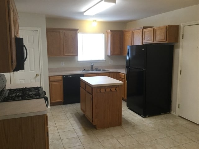 Photo - 901 Worden Dr