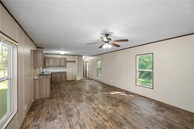 Photo - 6550 Oak Grove Rd