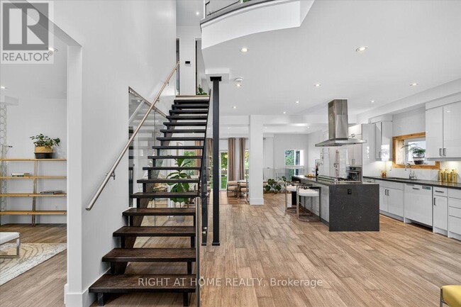 Photo - 64 Larwood Blvd