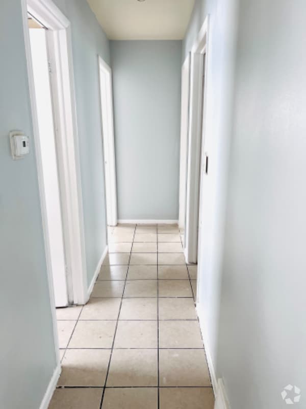 Building Photo - 5816 N 62nd St Rental