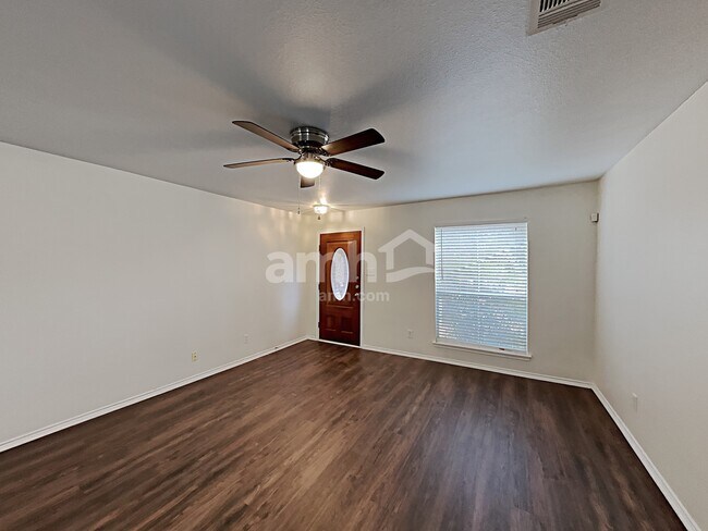 Photo - 7510 Perseus Sound