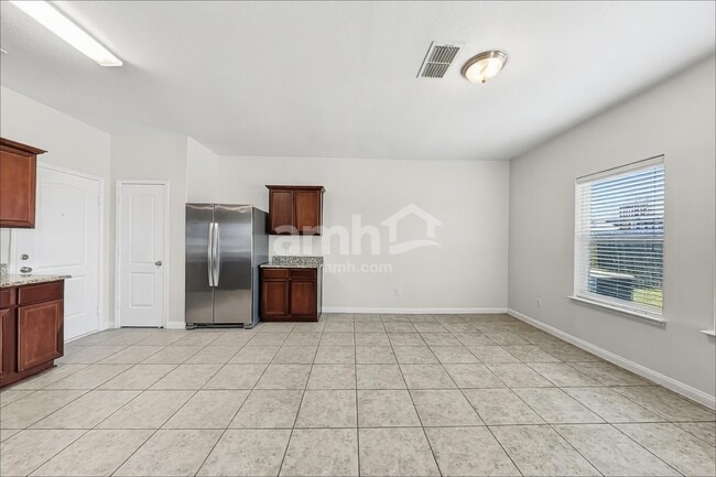 Photo - 8960 Blackhaw St