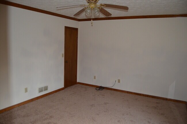 Photo - 3/2 Ranch home Available Now!