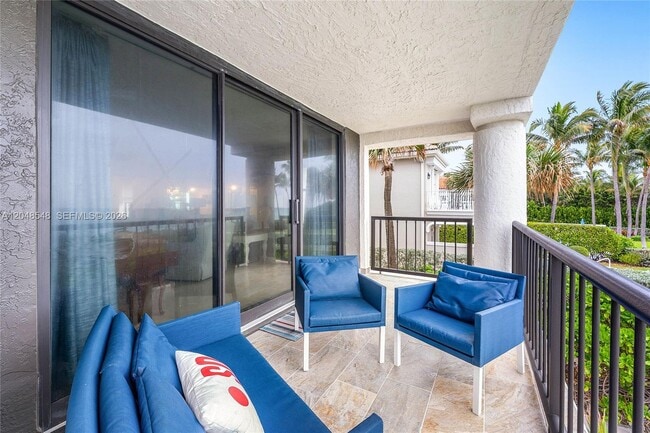 Photo - 290 Celestial Way Unit 2
