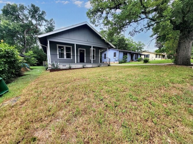 Photo - 5501 Downs Dr