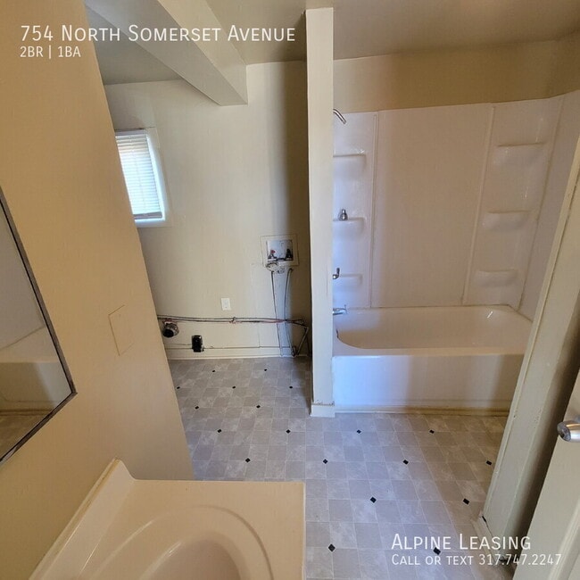 Photo - 754 N Somerset Ave