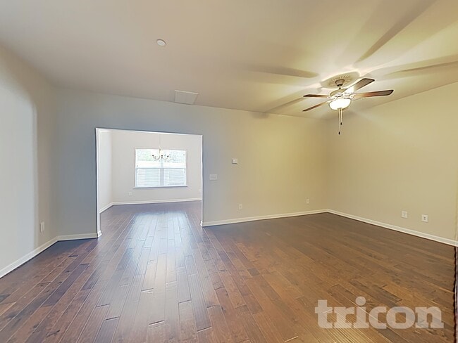 Photo - 206 Ashmere Ct