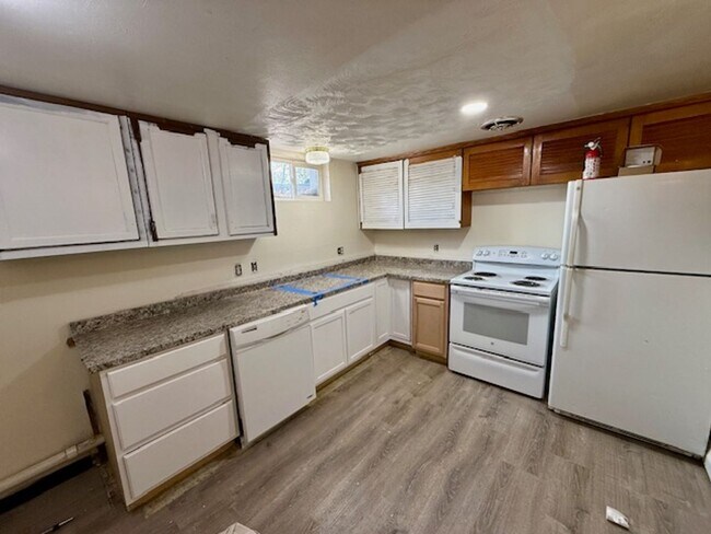 Photo - 180 Laurel St Unidad 180 Laurel St