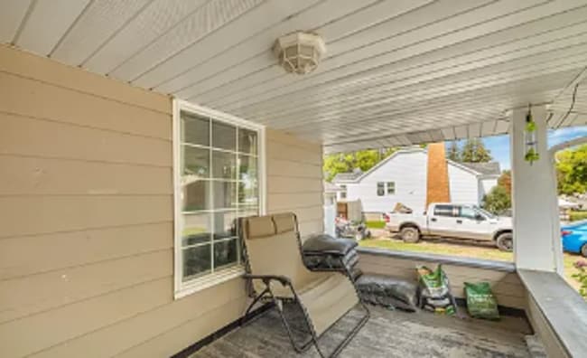 Photo - Beautiful 4-bed 2-bath home in Blackfoot