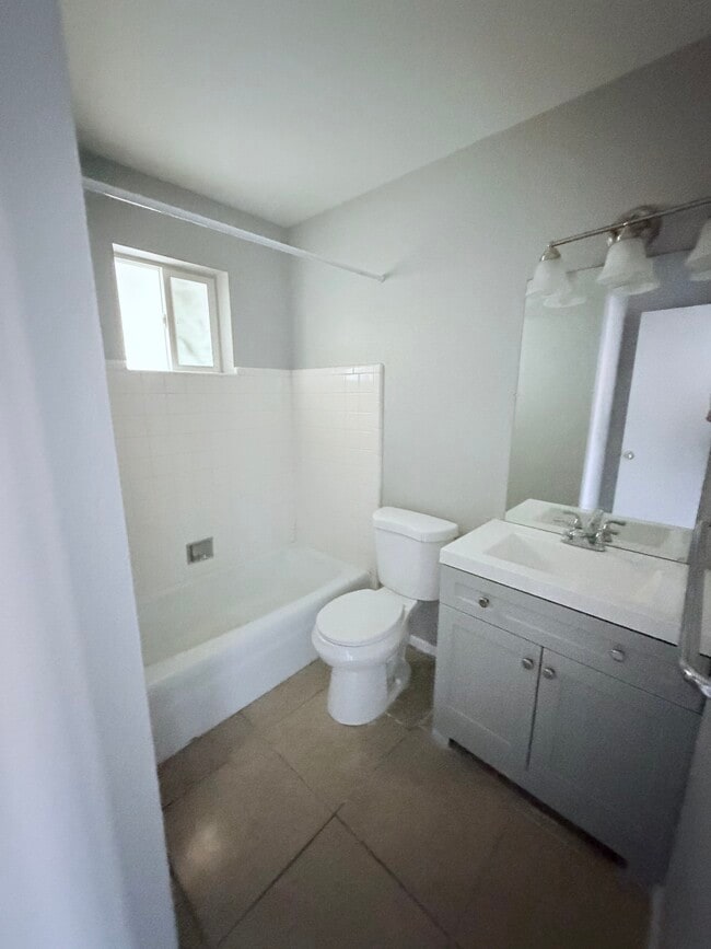 Photo - 1062 N July Cir Unidad 1064