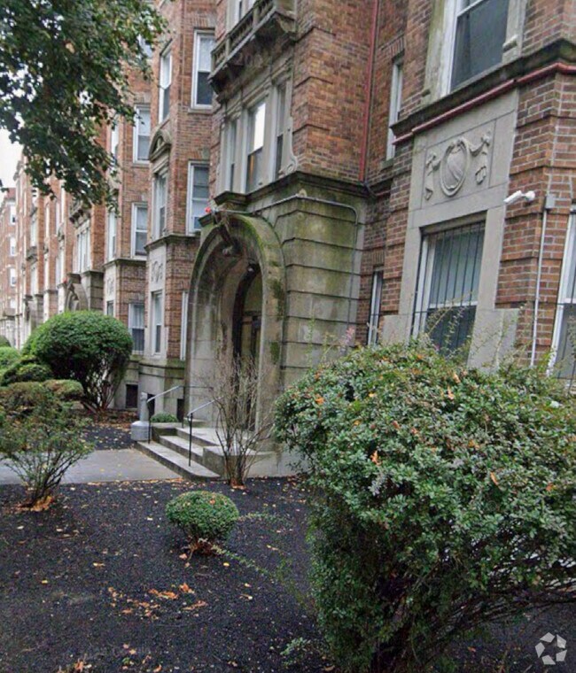 Building Photo - 1164 Boylston St Unit 36 Rental