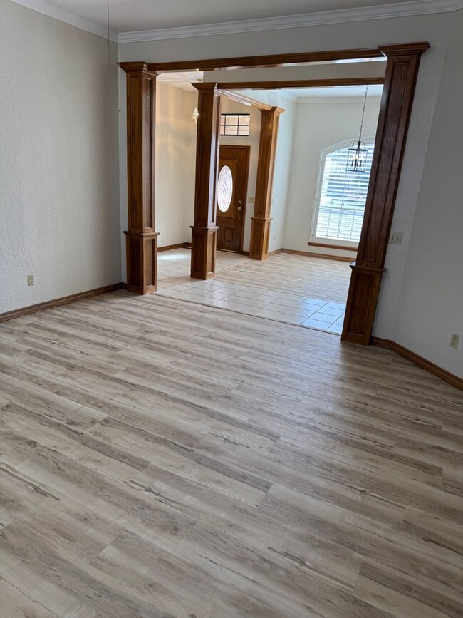 Photo - 4 bedroom 2 1/2 bath 3 car garage home