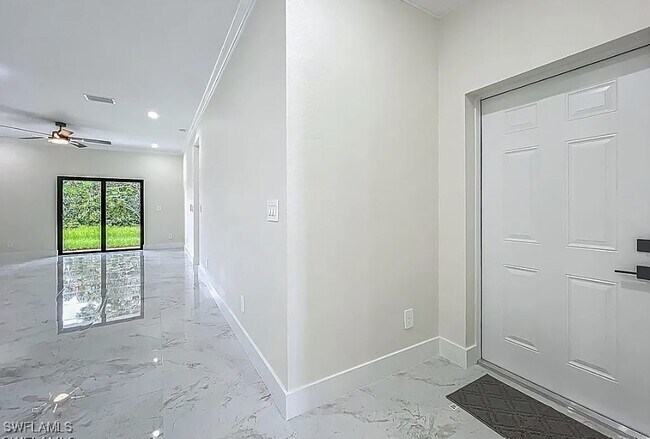 Photo - 316 Poplar St