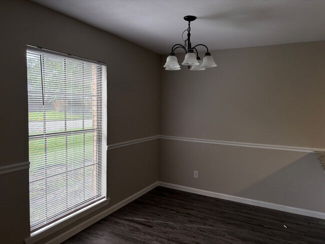 Photo - 4/2/2 Brick Home in Nice Sherman Neighborhood