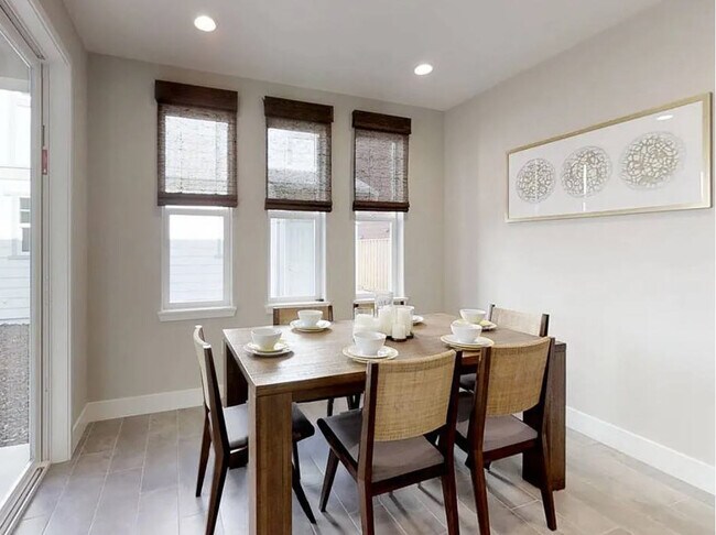 Photo - 3009 Shorebird Pl