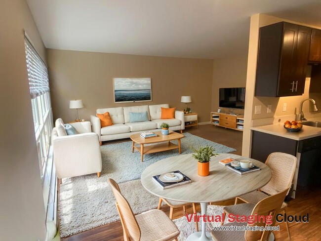 Photo - 301 E Roy St Unit 42