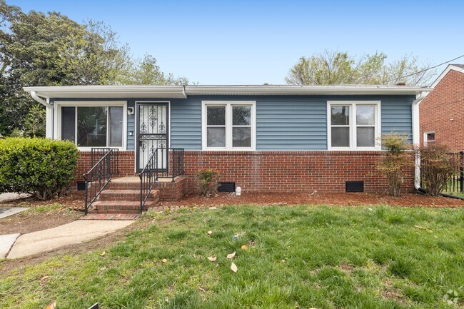 Building Photo - 1021 Oaklawn Ave Rental