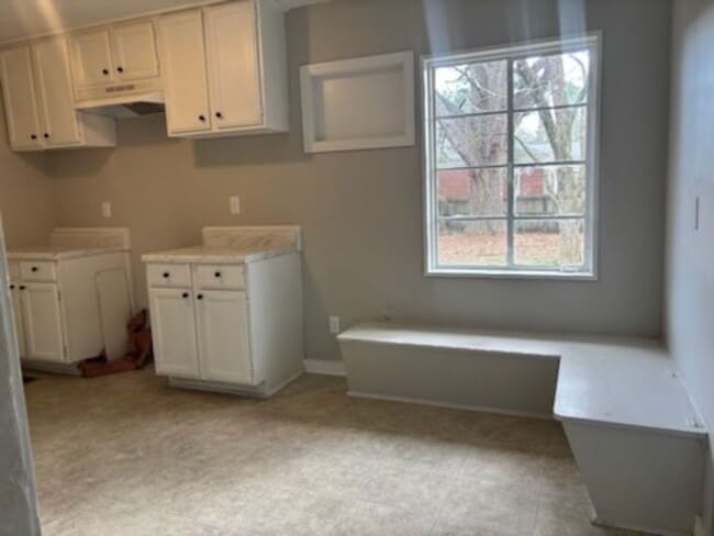 Photo - 335 Cummins St