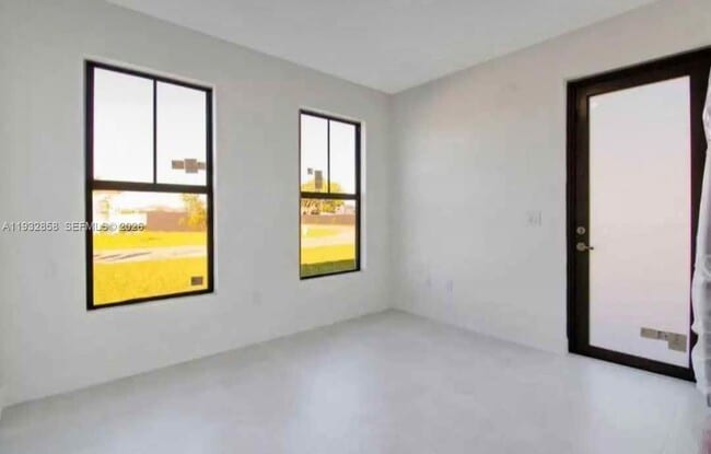 Photo - 32207 SW 196th Ave Unidad 2