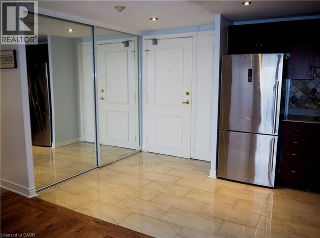 Photo - 6720 Glen Erin Dr Unit 705