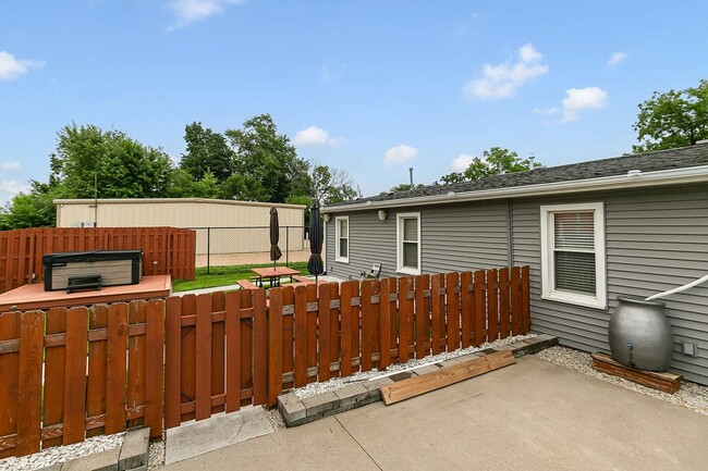 Photo - 2621 47th Ave