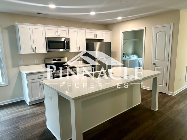 Photo - 213 Munford St