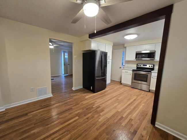 Photo - 2 Bedroom Home - Plum School District - Available February!