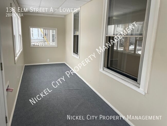 Building Photo - 138 Elm St Unit Lower