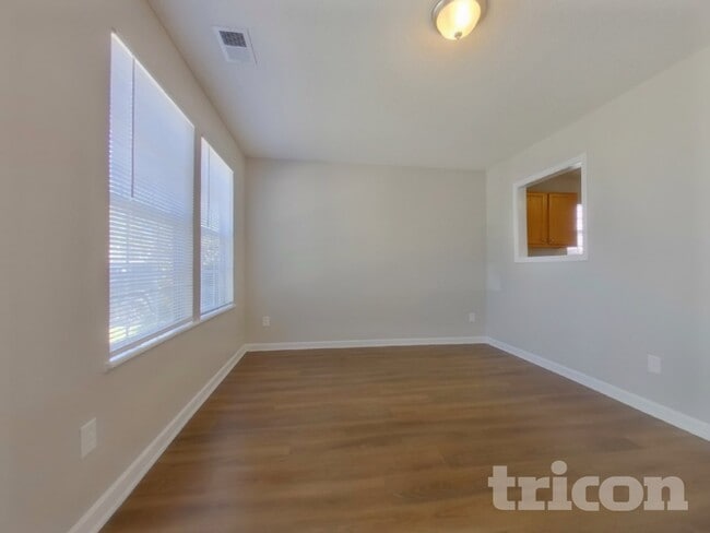 Photo - 2048 Lake Carolina Dr