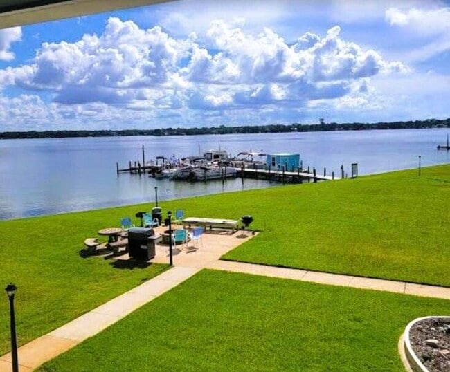 Photo - 726 Eglin Pkwy Condo Unit D8