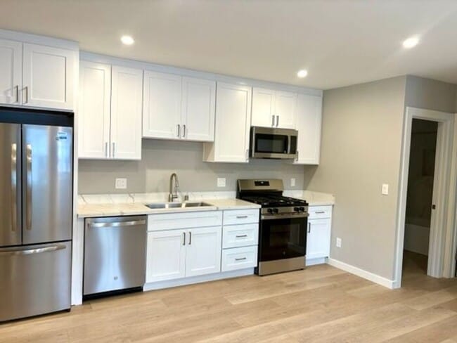 Photo - 1204 Willow St