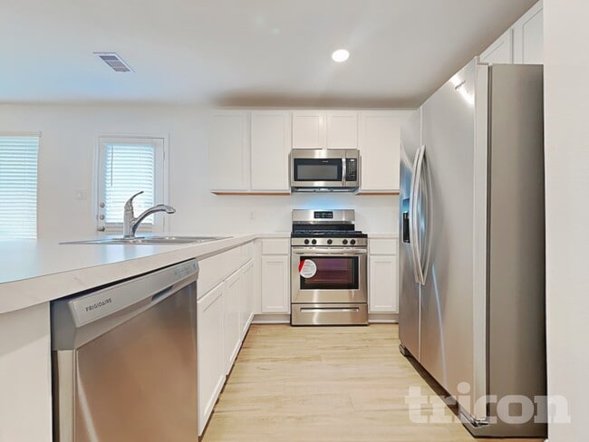 Photo - 27022 Euphonia Grn Ln