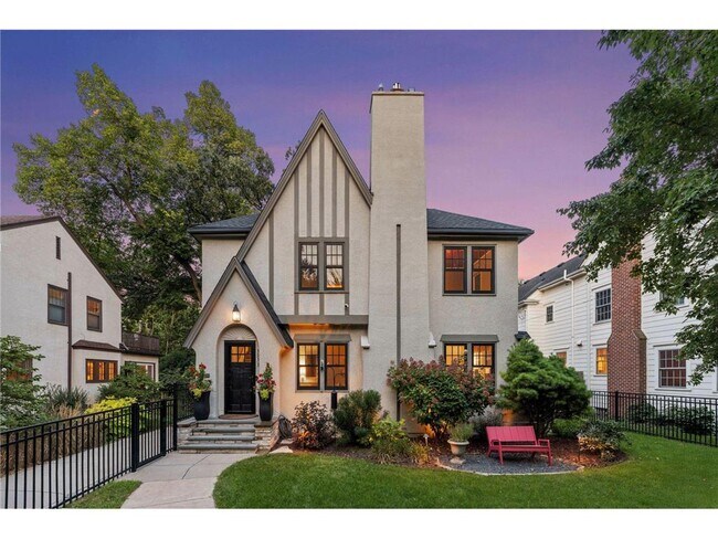 Photo - 3933 Zenith Ave S