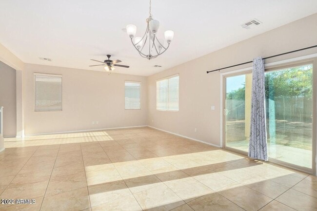 Photo - 4 Bedroom in Marley Park!