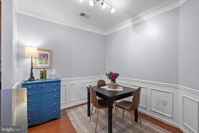 Photo - 508 Sunset View Terrace SE Unit 302