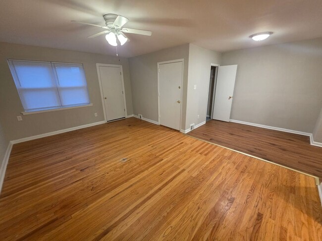 Photo - 3921 Lankenau Ave Unit 2F