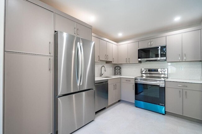 Photo - 3175 NE 48th Ct Unit 105