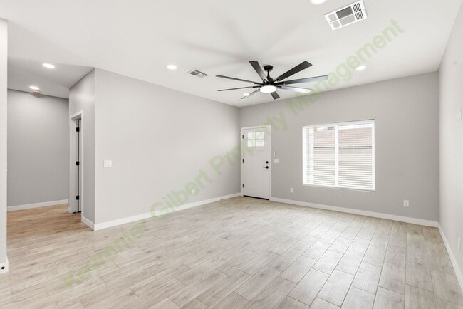 Photo - 511 E 8th Ave