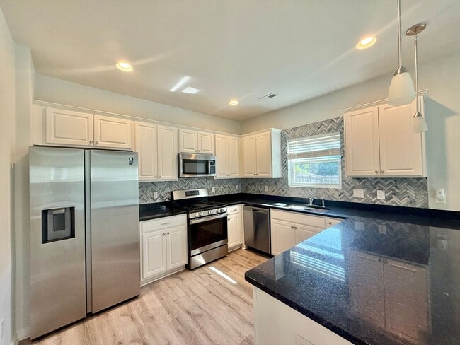 Photo - 5244 Calhoun Pl