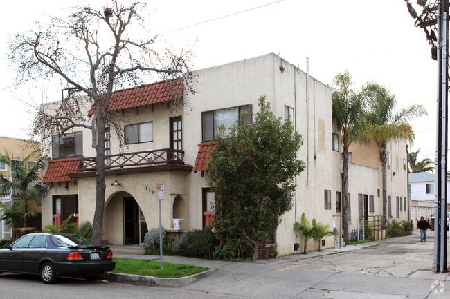 Building Photo - 119 Orange Ave Rental