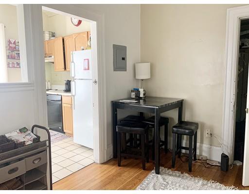Building Photo - 1091 Boylston Unit 23