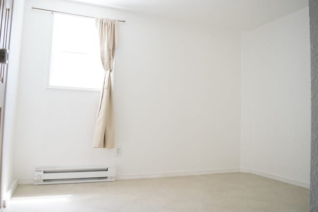 Photo - 4 Bed, 2 bath on Military Hill!