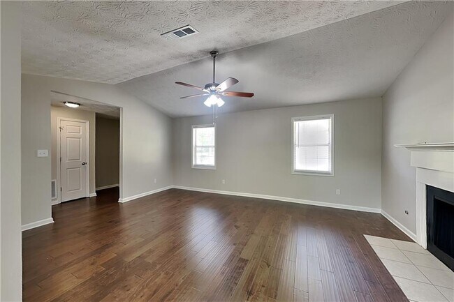 Photo - 2263 Turtle Club Dr NE